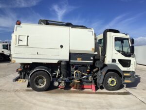 Johnston VT652 DAF