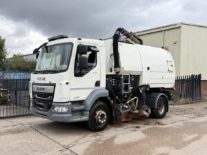 Bucher V65T (DAF) – RJ70 JVW